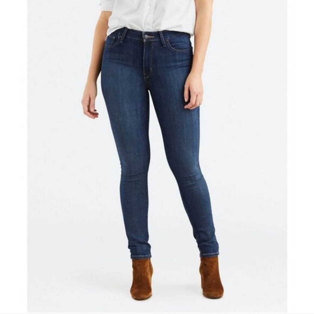 Levi's 721 Women's High Rise Dark Blue Skinny Jeans 30x30 Everyday